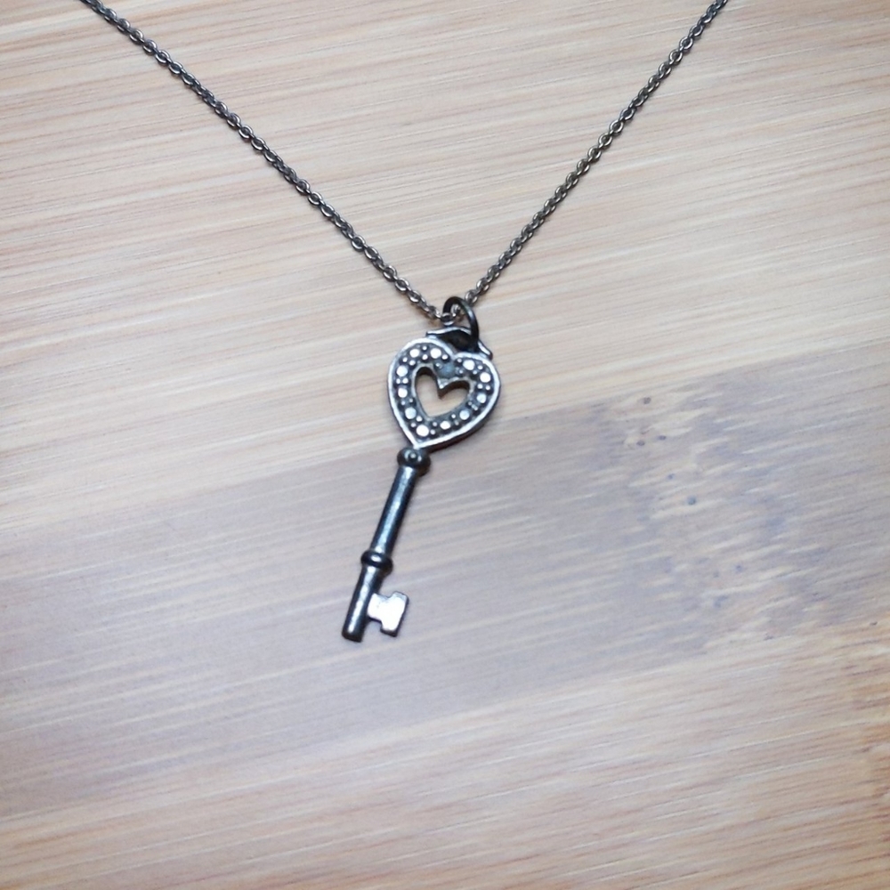 Pure sterling silver 925 heart key pendent charm